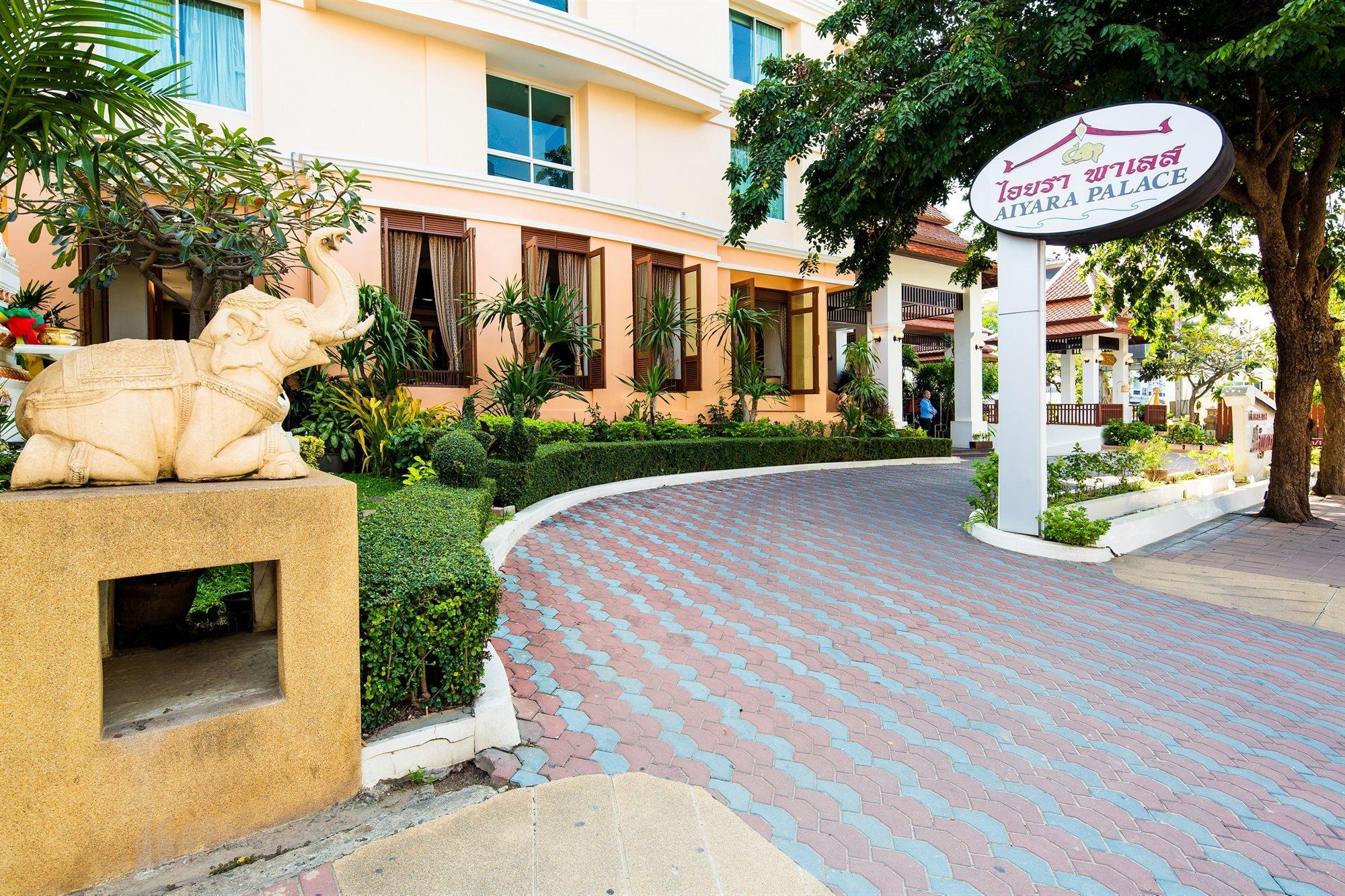 Aiyara Palace Hotel Pattaya Luaran gambar