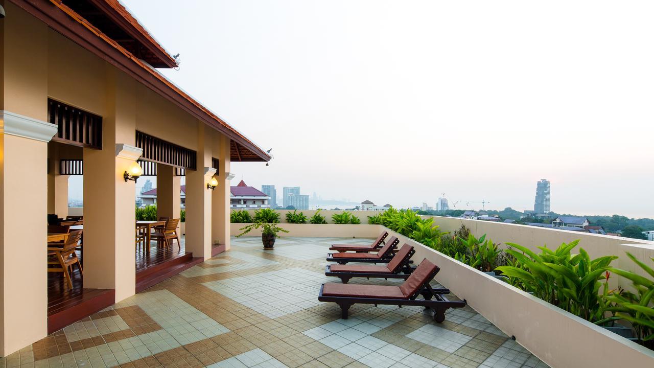 Aiyara Palace Hotel Pattaya Luaran gambar